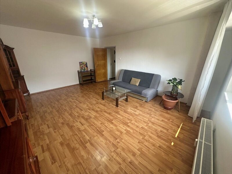 Piata Muncii, Calea Calarasilor, 2 camere decomandat, 63 mp.