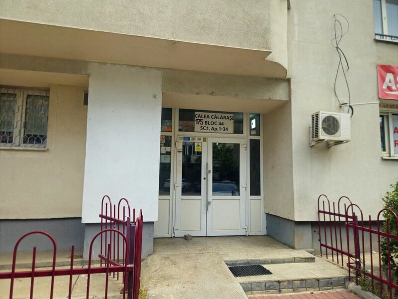 Piata Muncii, Calea Calarasilor, 2 camere decomandat, 63 mp.